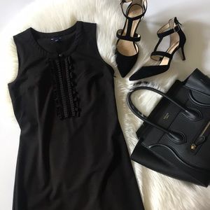 GAP ruffled dress